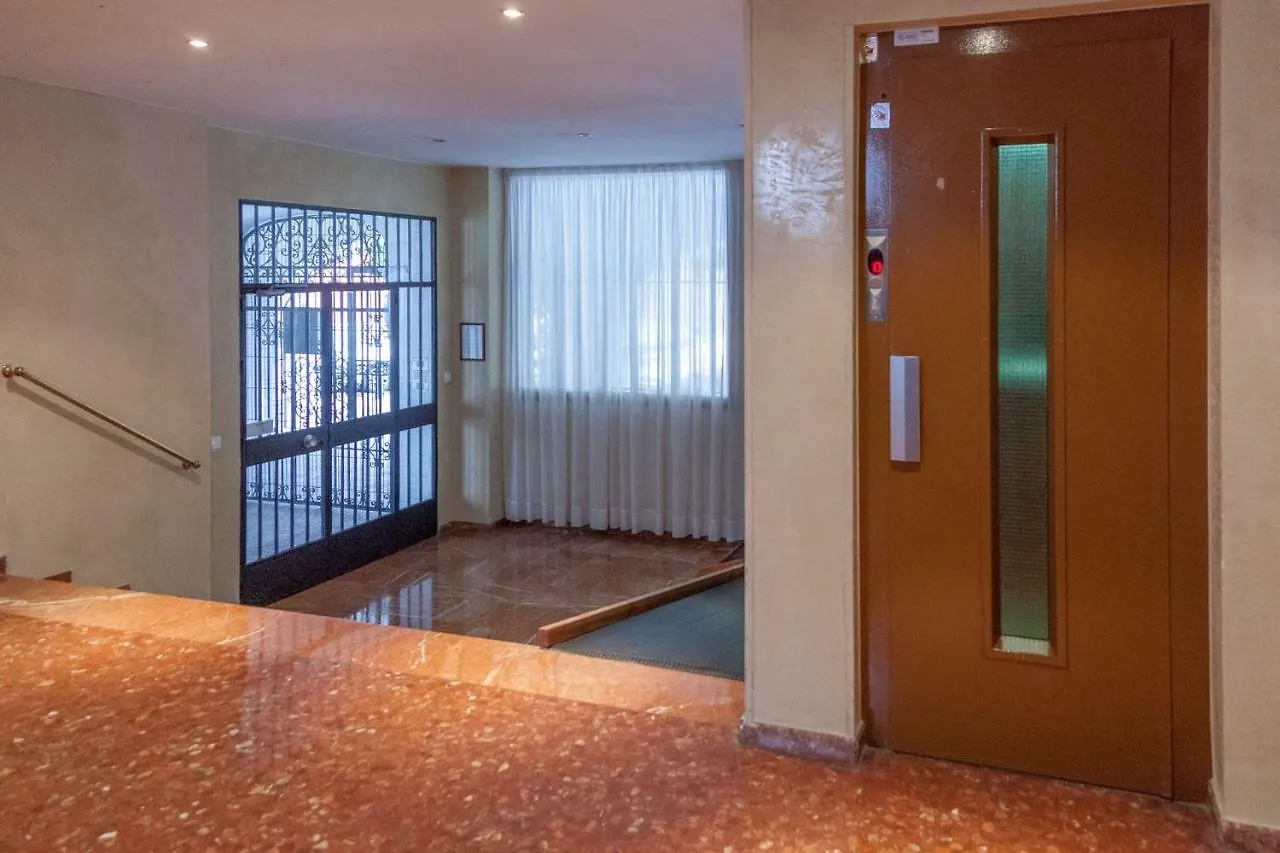 Nuevo Apartamento Casco Antiguo Sevilla Wifi Ac 0*, Seville