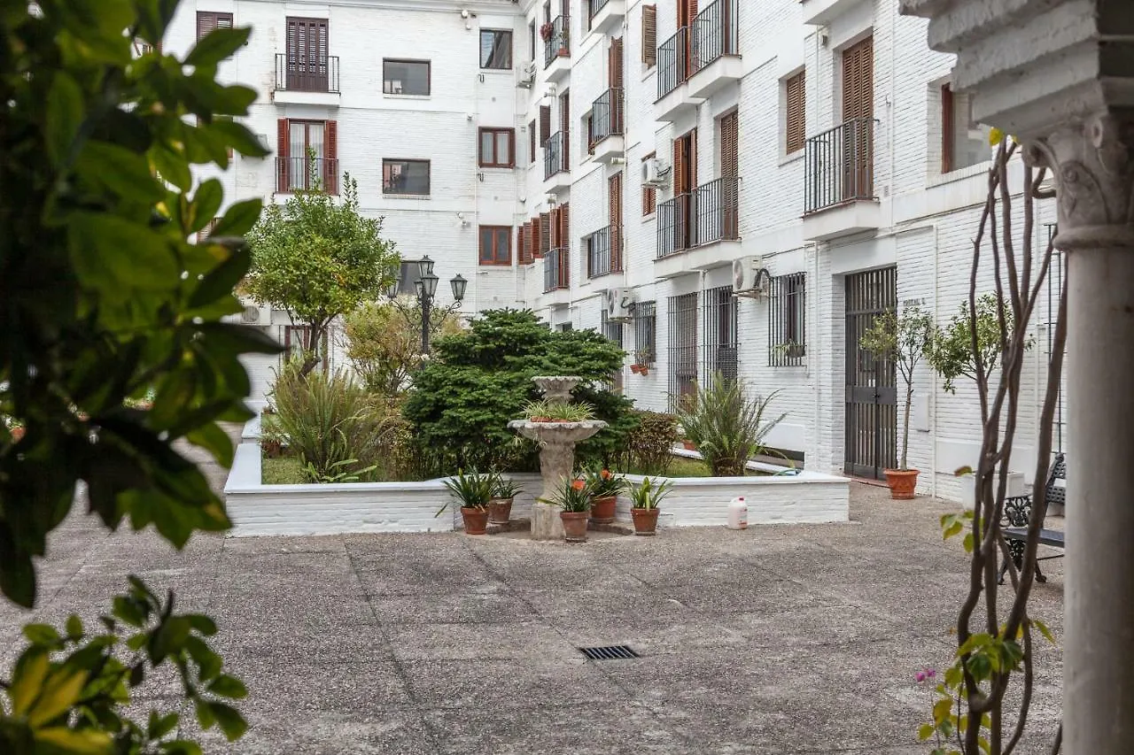 Nuevo Apartamento Casco Antiguo Sevilla Wifi Ac Apartment